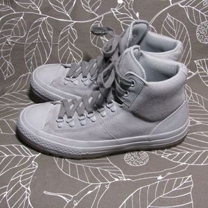 Monochrome Grey Suede rare converse city hikers